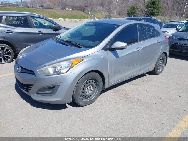 2013 Hyundai Elantra Gt მანქანა იყიდება აუქციონზე, vin: KMHD25LE8DU101944, აუქციონის ნომერი: 12593775