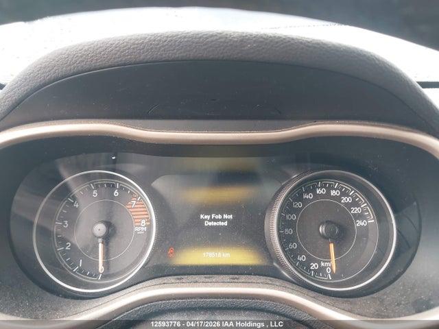 1C4PJMDS5GW186138 Jeep Cherokee