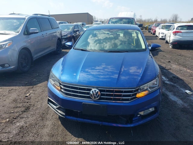 Aukcja sprzedaży 2016 Volkswagen Passat 1.8 Tsi Highline, vin: 1VWCS7A31GC065602, numer aukcji: 12583647