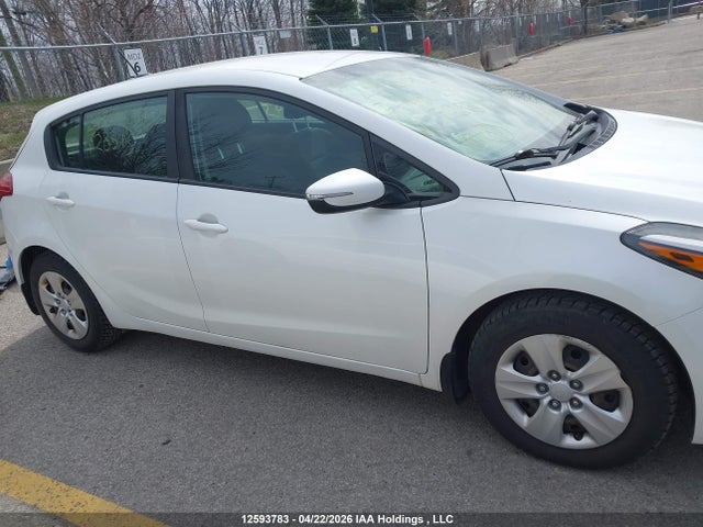 KNAFK5A8XH5728393 KIA FORTE LX