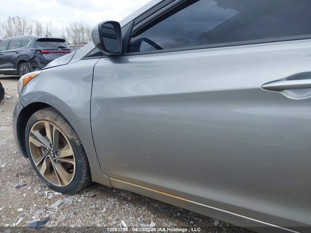 KMHDH4AH8FU363987 Hyundai Elantra Gls