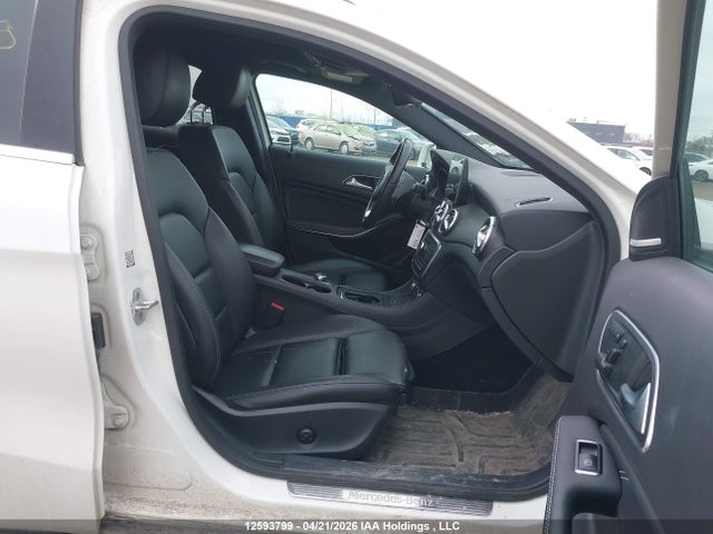WDCTG4GB8HJ363668 Mercedes-Benz Gla 250 4matic