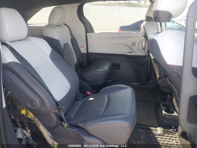 Продажа на аукционе авто 2021 Toyota Sienna Xse 7-passenger, vin: 5TDGSKFC1MS037163, номер лота: 12593800