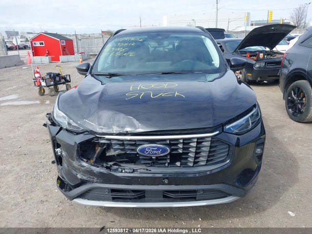 12593812 :رقم المزاد ، 1FMCU9JA1RUA89446 vin ، 2024 Ford Escape Platinum مزاد بيع