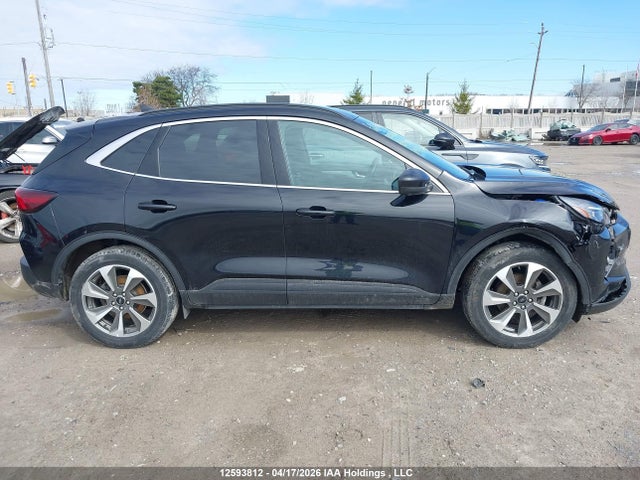 12593812 :رقم المزاد ، 1FMCU9JA1RUA89446 vin ، 2024 Ford Escape Platinum مزاد بيع