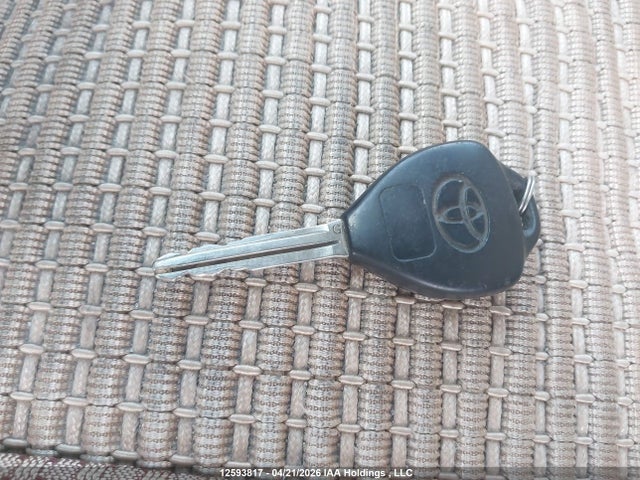 12593817 :رقم المزاد ، 2T3BF4DV2BW126587 vin ، 2011 Toyota Rav4 مزاد بيع