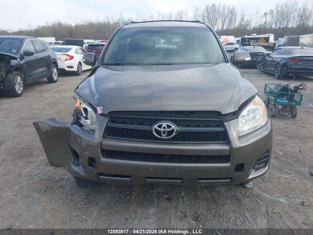 12593817 :رقم المزاد ، 2T3BF4DV2BW126587 vin ، 2011 Toyota Rav4 مزاد بيع