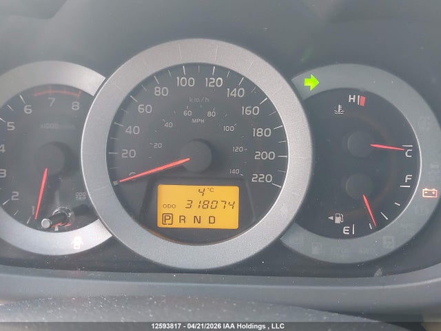 12593817 :رقم المزاد ، 2T3BF4DV2BW126587 vin ، 2011 Toyota Rav4 مزاد بيع