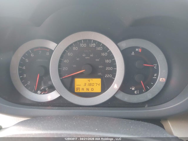 12593817 :رقم المزاد ، 2T3BF4DV2BW126587 vin ، 2011 Toyota Rav4 مزاد بيع