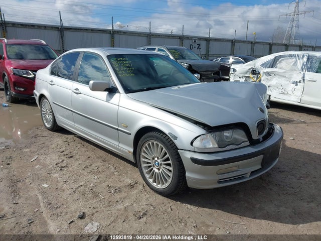12593819 :رقم المزاد ، WBAAV53431JS94195 vin ، 2001 Bmw 330 I مزاد بيع