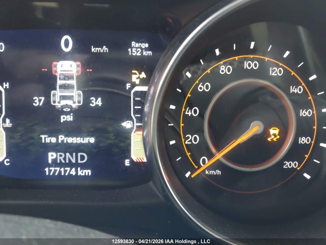 1C4HJXEG2KW675329 Jeep Wrangler Unlimited Sahara