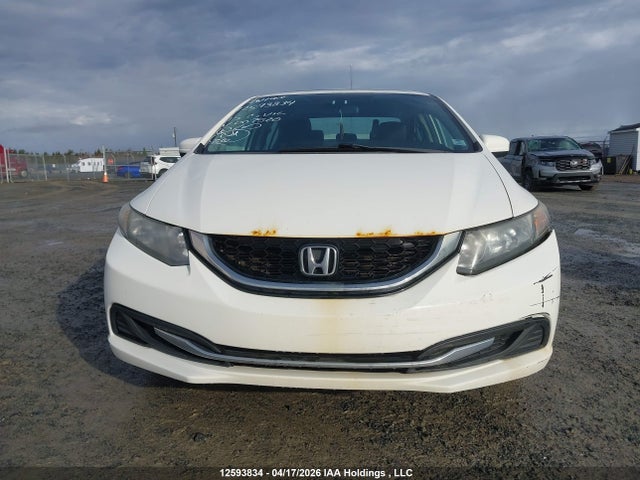 12593834 :رقم المزاد ، 2HGFB2F53FH007520 vin ، 2015 Honda Civic Lx مزاد بيع