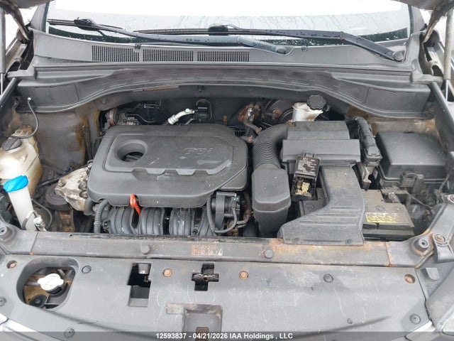 5XYZT3LB4HG405068 Hyundai SANTA FE SPORT