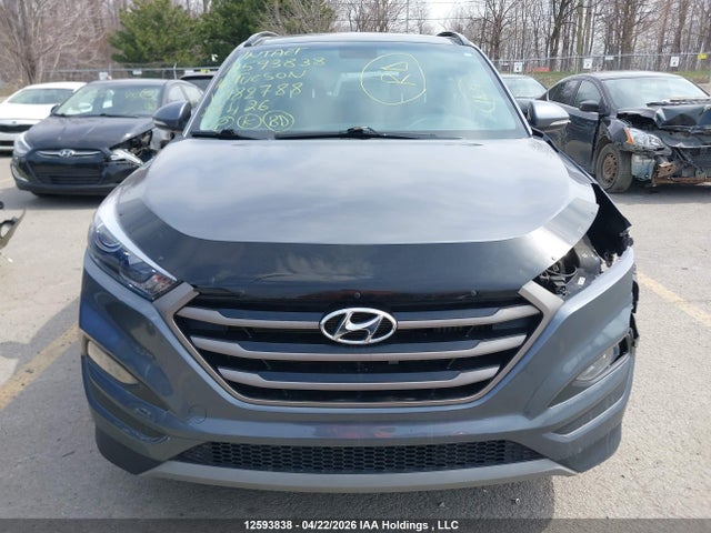 2016 Hyundai Tucson მანქანა იყიდება აუქციონზე, vin: KM8J3CA25GU182788, აუქციონის ნომერი: 12593838