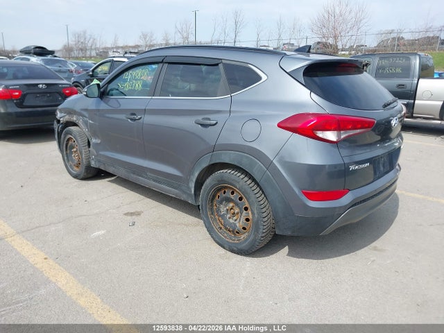 2016 Hyundai Tucson მანქანა იყიდება აუქციონზე, vin: KM8J3CA25GU182788, აუქციონის ნომერი: 12593838
