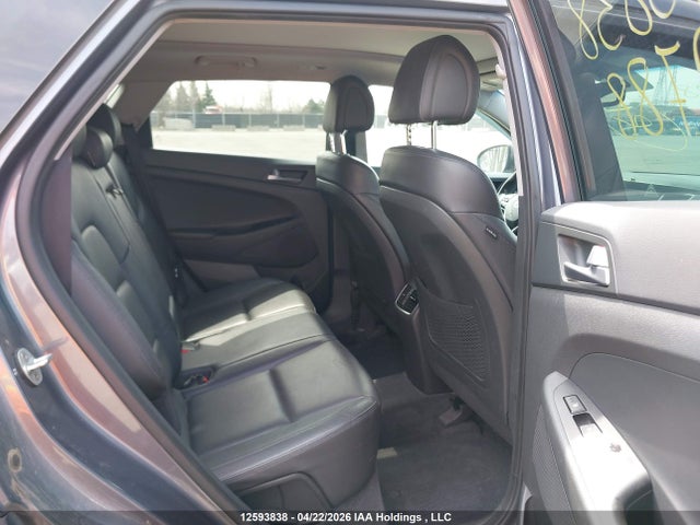 2016 Hyundai Tucson მანქანა იყიდება აუქციონზე, vin: KM8J3CA25GU182788, აუქციონის ნომერი: 12593838