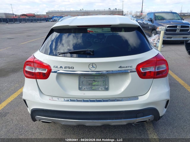 WDCTG4GB1JJ404941 Mercedes-Benz Gla 250 4matic