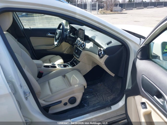 WDCTG4GB1JJ404941 Mercedes-Benz Gla 250 4matic