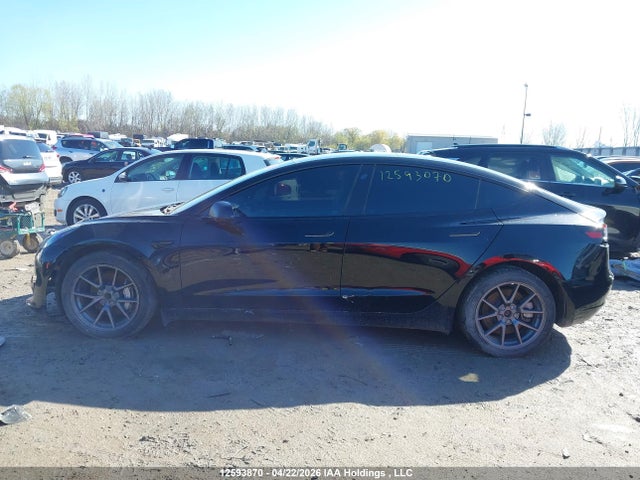 Продажа на аукционе авто 2023 Tesla Model 3 Rwd, vin: 5YJ3E1EA0PF427745, номер лота: 12593870