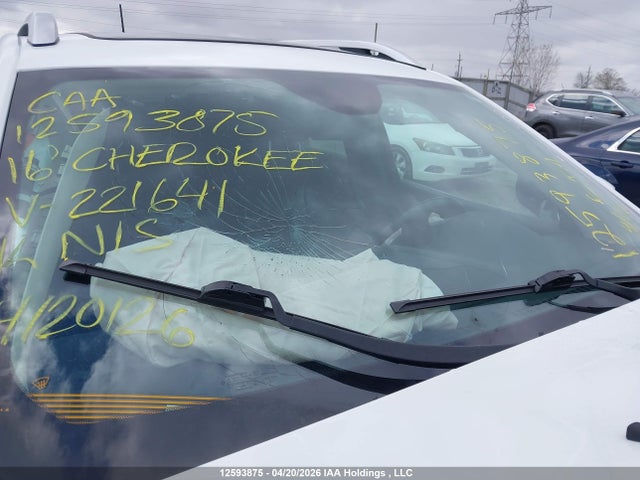 Aukcja sprzedaży 2016 Jeep Cherokee Latitude, vin: 1C4PJMCS2GW221641, numer aukcji: 12593875