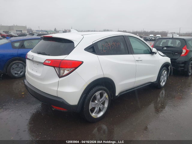 3CZRU5H37NM100487 Honda HR-V LX