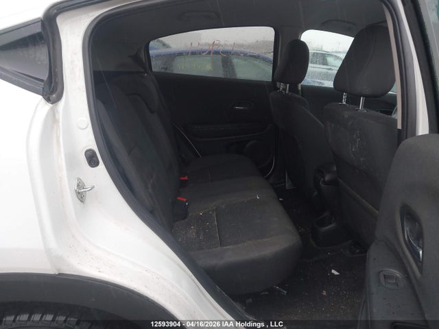 3CZRU5H37NM100487 Honda HR-V LX