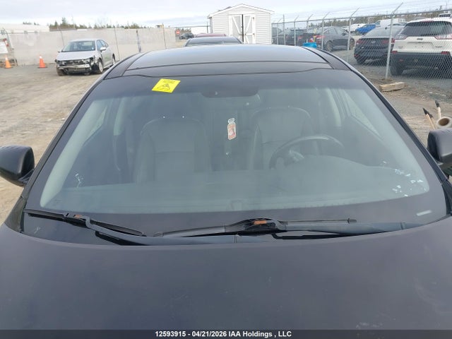 2014 Kia Optima Hybrid მანქანა იყიდება აუქციონზე, vin: KNAGN4AD4E5072660, აუქციონის ნომერი: 12593915