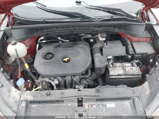 KM8J2CA4XJU768172 Hyundai TUCSON SE