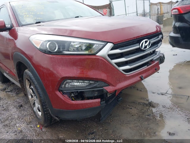 KM8J2CA4XJU768172 Hyundai TUCSON SE