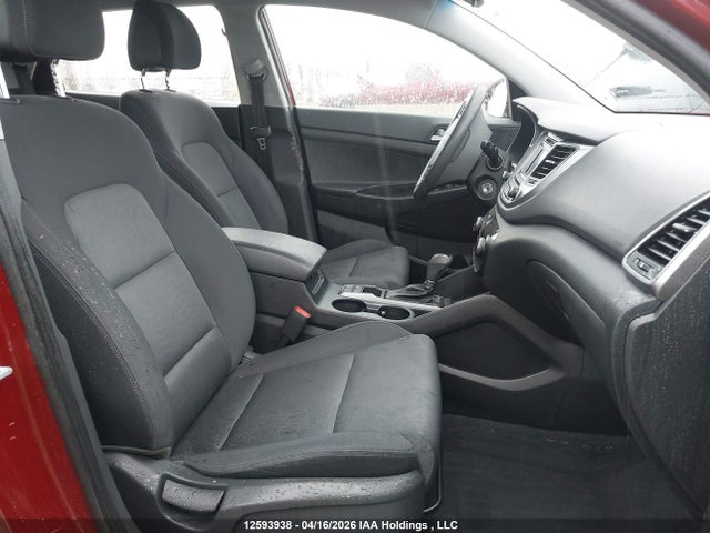 KM8J2CA4XJU768172 Hyundai TUCSON SE