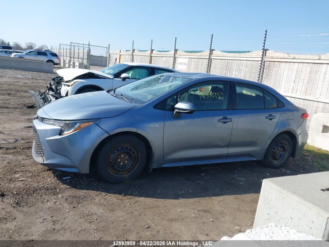 Продажа на аукционе авто 2021 Toyota Corolla Hybrid Base W/li Battery, vin: JTDBAMDE7MJ002749, номер лота: 12593959