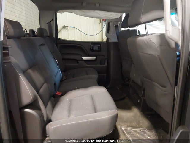 12593965 :رقم المزاد ، 3GCUKREC2HG217768 vin ، 2017 Chevrolet Silverado 1500 1lt مزاد بيع