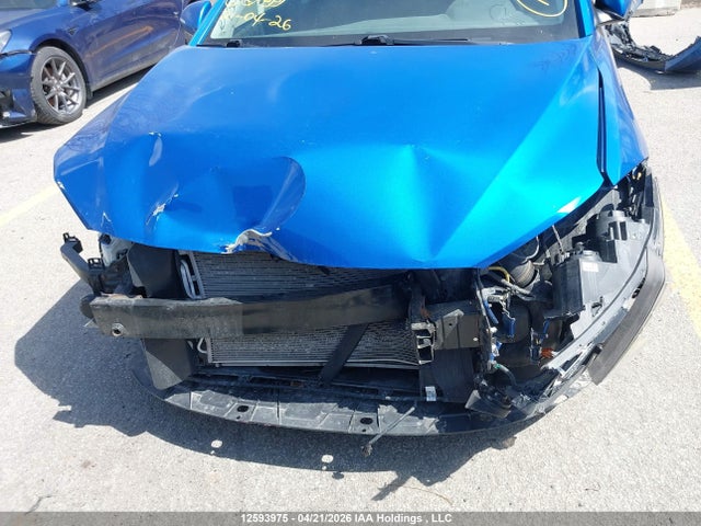 KMHD84LFXJU680724 Hyundai ELANTRA GL