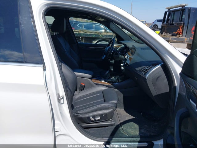 5UXTR9C58JLD58432 BMW X3 Xdrivem40i