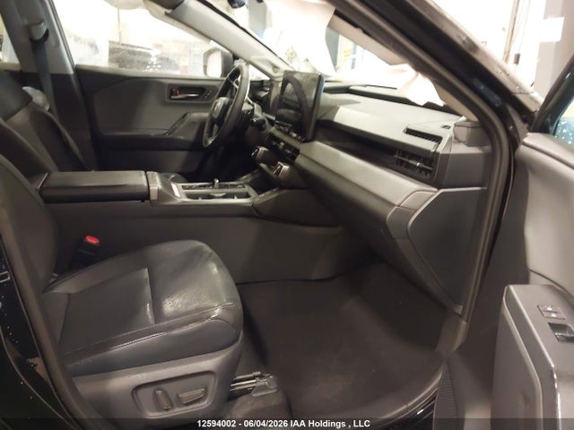 Продажа на аукционе авто 2026 Toyota Rav4 Limited, vin: 2T36CRAV5TW002827, номер лота: 12594002