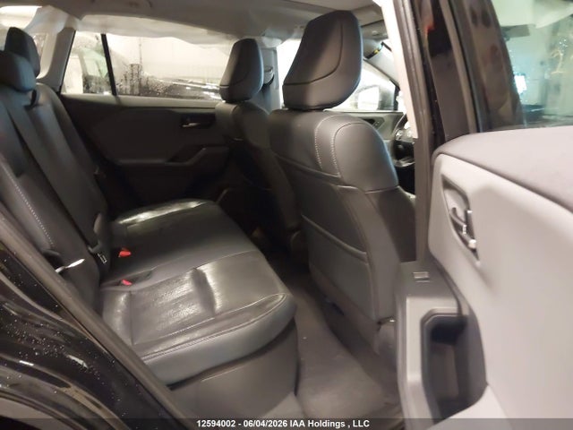 Продажа на аукционе авто 2026 Toyota Rav4 Limited, vin: 2T36CRAV5TW002827, номер лота: 12594002