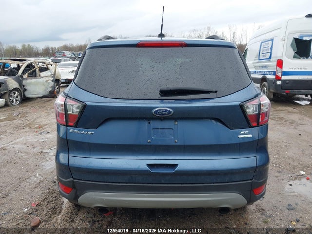 1FMCU0GD9JUC52913 Ford ESCAPE SE