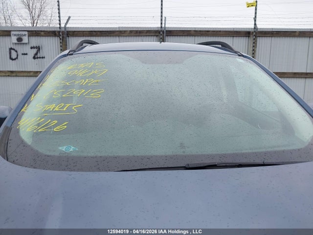 1FMCU0GD9JUC52913 Ford ESCAPE SE