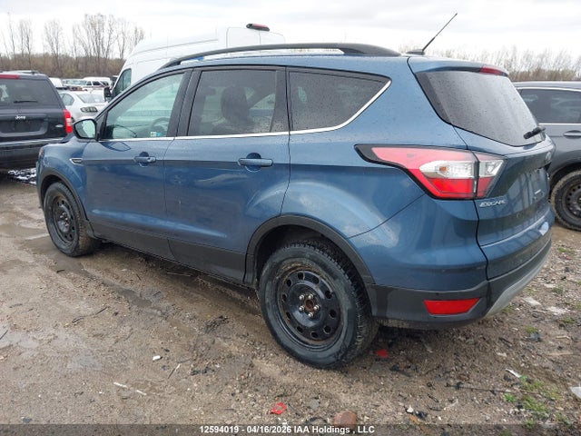 1FMCU0GD9JUC52913 Ford ESCAPE SE