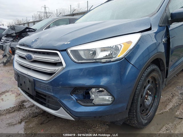 1FMCU0GD9JUC52913 Ford ESCAPE SE
