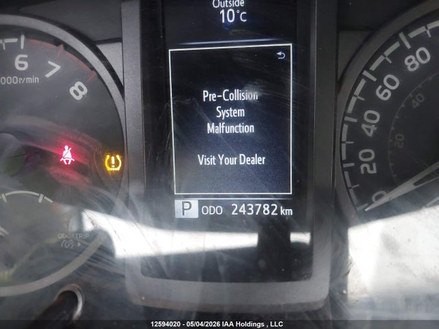 Auction sale of the 2018 Toyota Tacoma, vin: 5TFDZ5BN2JX037072, lot number: 12594020