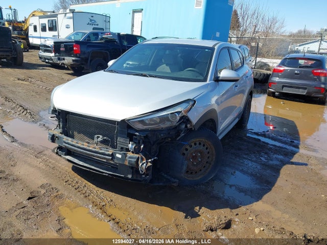 KM8J2CA43HU558216 Hyundai Tucson