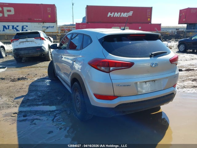 KM8J2CA43HU558216 Hyundai Tucson