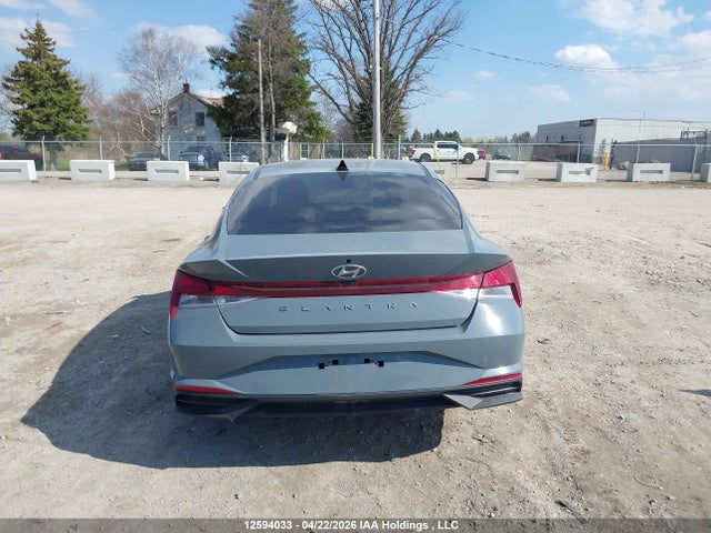 KMHLM4AG3NU320106 Hyundai Elantra Preferred Ivt With Sun And Tech Package