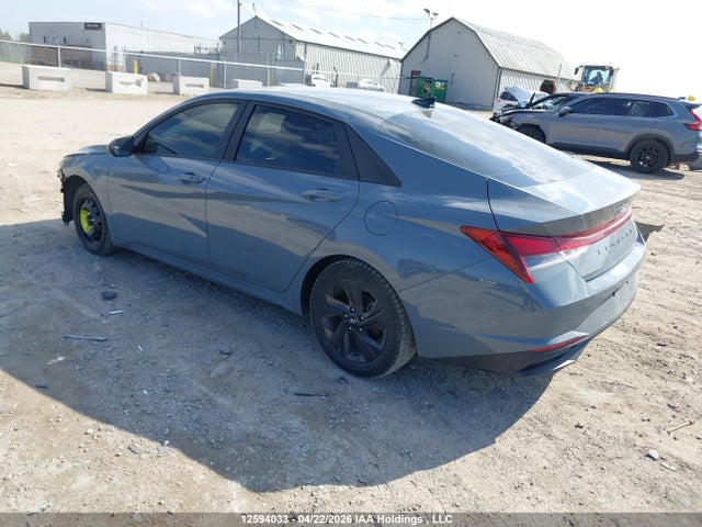 KMHLM4AG3NU320106 Hyundai Elantra Preferred Ivt With Sun And Tech Package