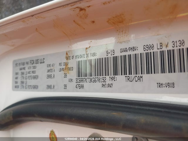12594040 :رقم المزاد ، 3C6RR7KT3KG670192 vin ، 2019 Ram 1500 Classic Tradesman مزاد بيع