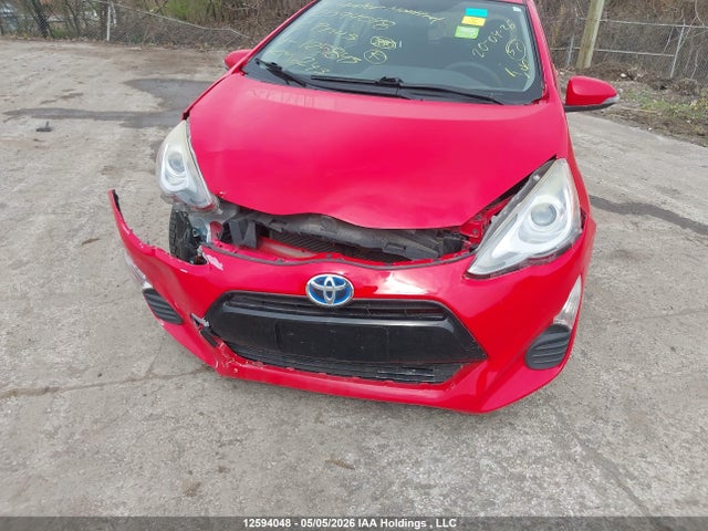 JTDKDTB31G1125843 Toyota PRIUS C