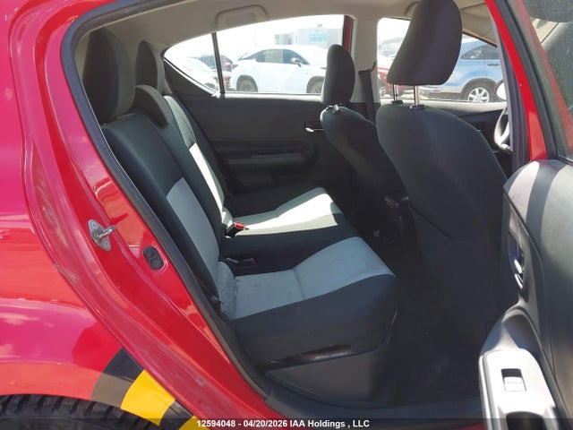 JTDKDTB31G1125843 Toyota PRIUS C