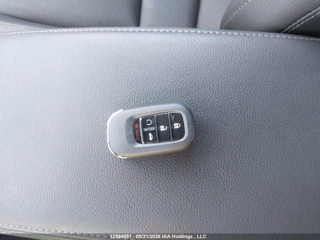 Auction sale of the 2025 Honda Civic Sport Touring, vin: 19XFL4H97SE401700, lot number: 12594051