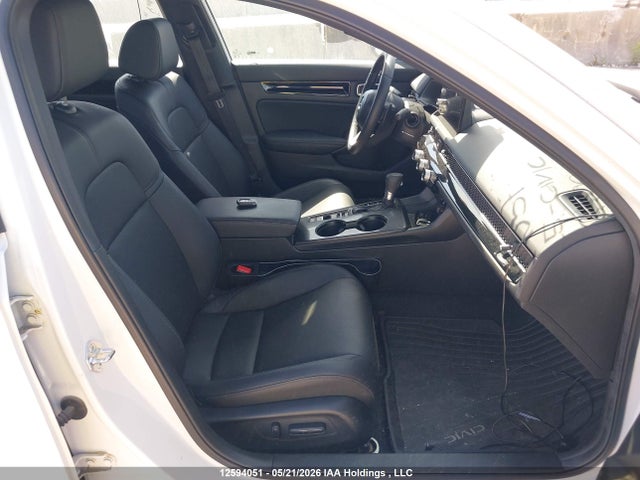 Auction sale of the 2025 Honda Civic Sport Touring, vin: 19XFL4H97SE401700, lot number: 12594051
